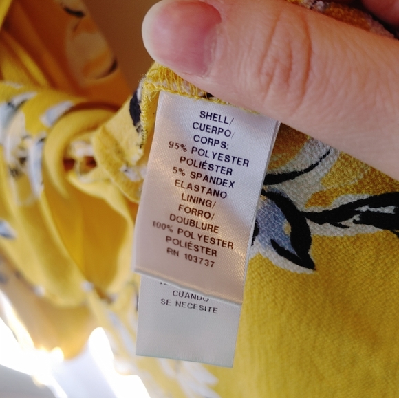 Donna Morgan Yellow Floral Wrap Dress Size 6 - Picture 7 of 11
